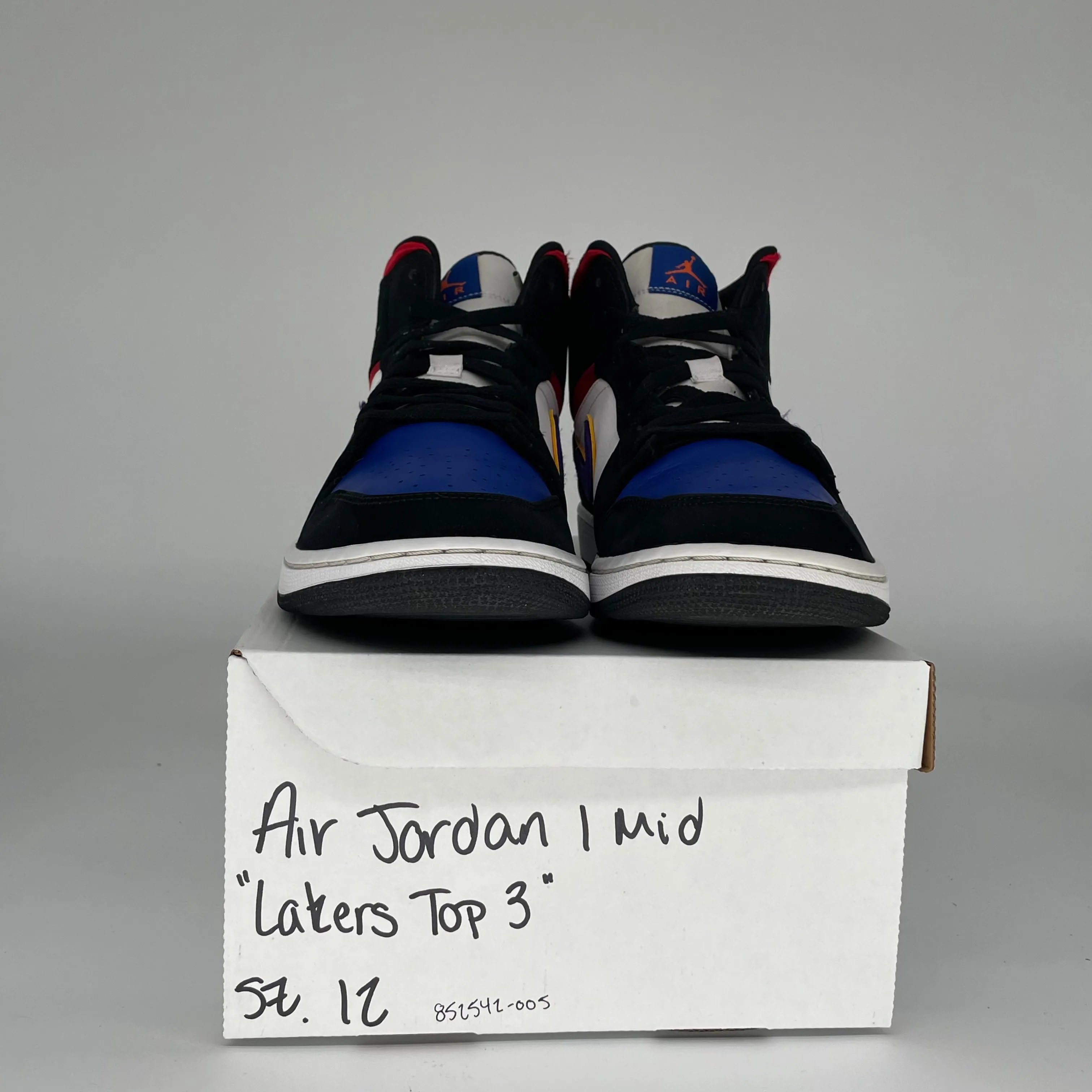 AIR JORDAN 1 MID LAKERS TOP 3 SIZE 12 852542-005