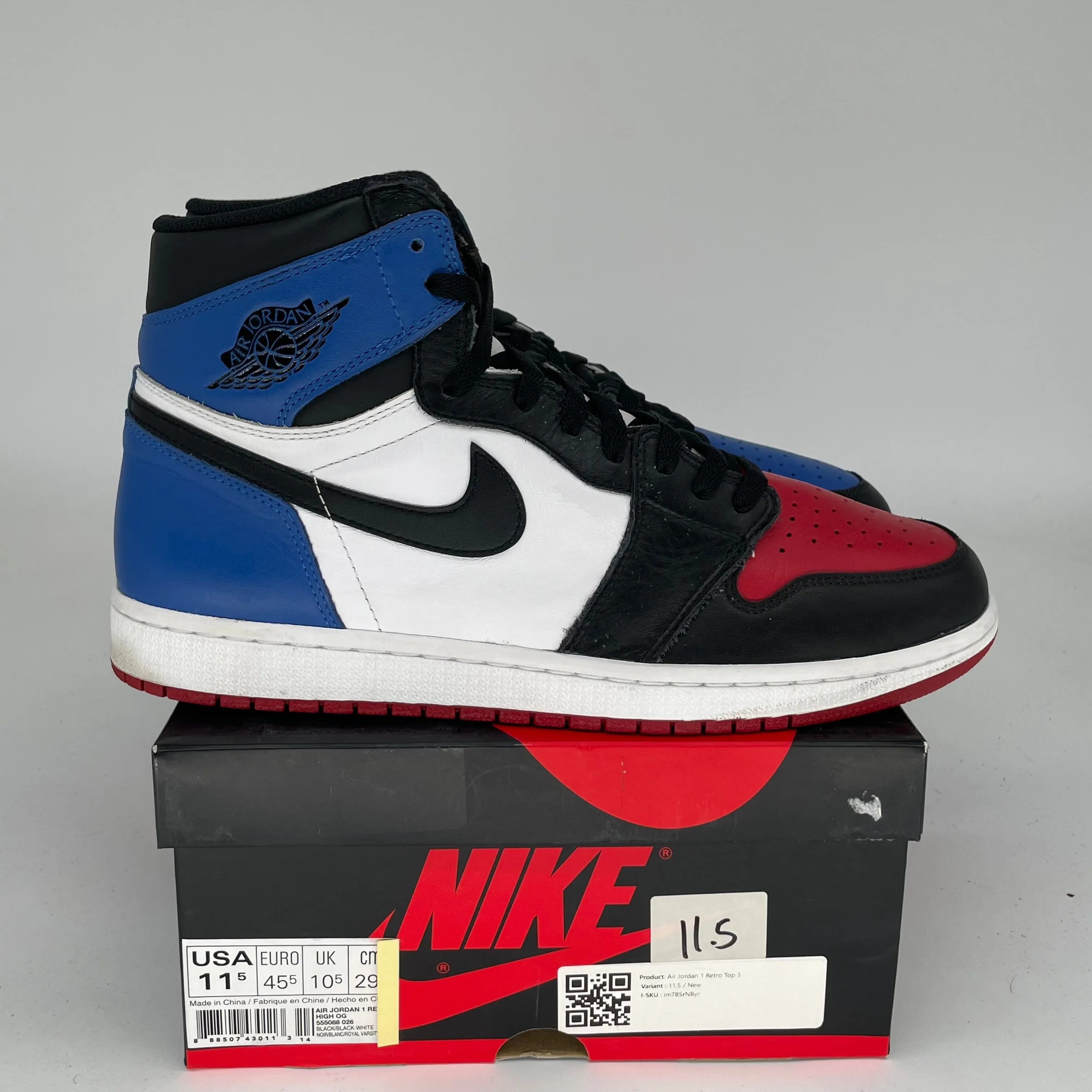 AIR JORDAN 1 TOP 3 SIZE 11.5 555088-026