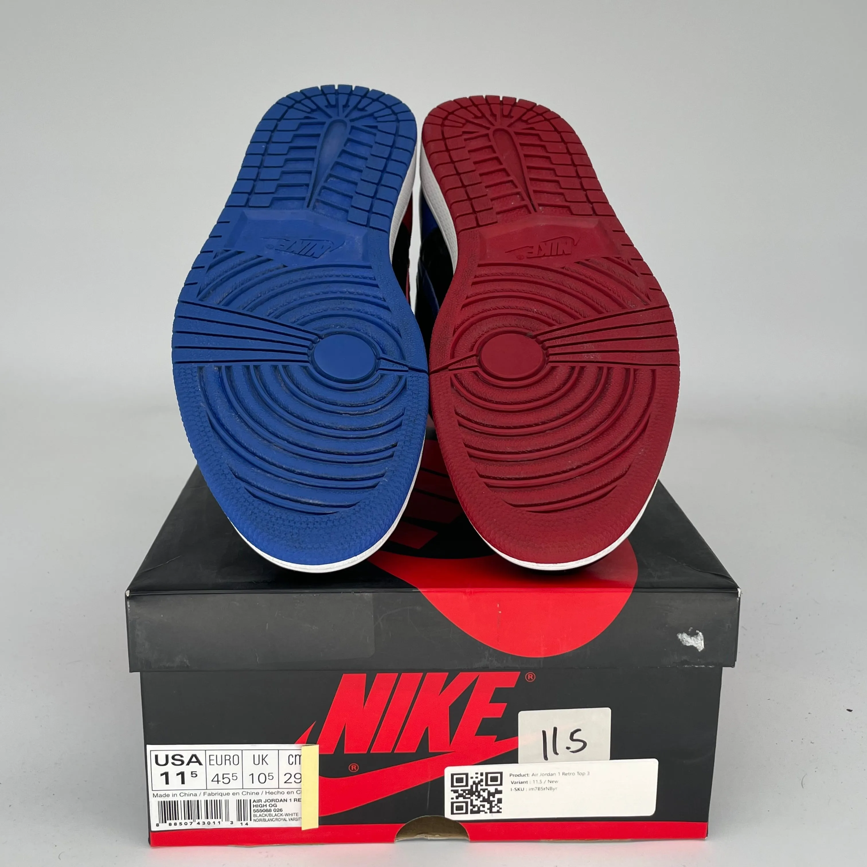 AIR JORDAN 1 TOP 3 SIZE 11.5 555088-026