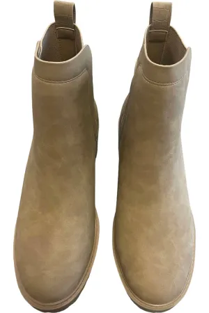 Bait Chelsea Boots In Latte