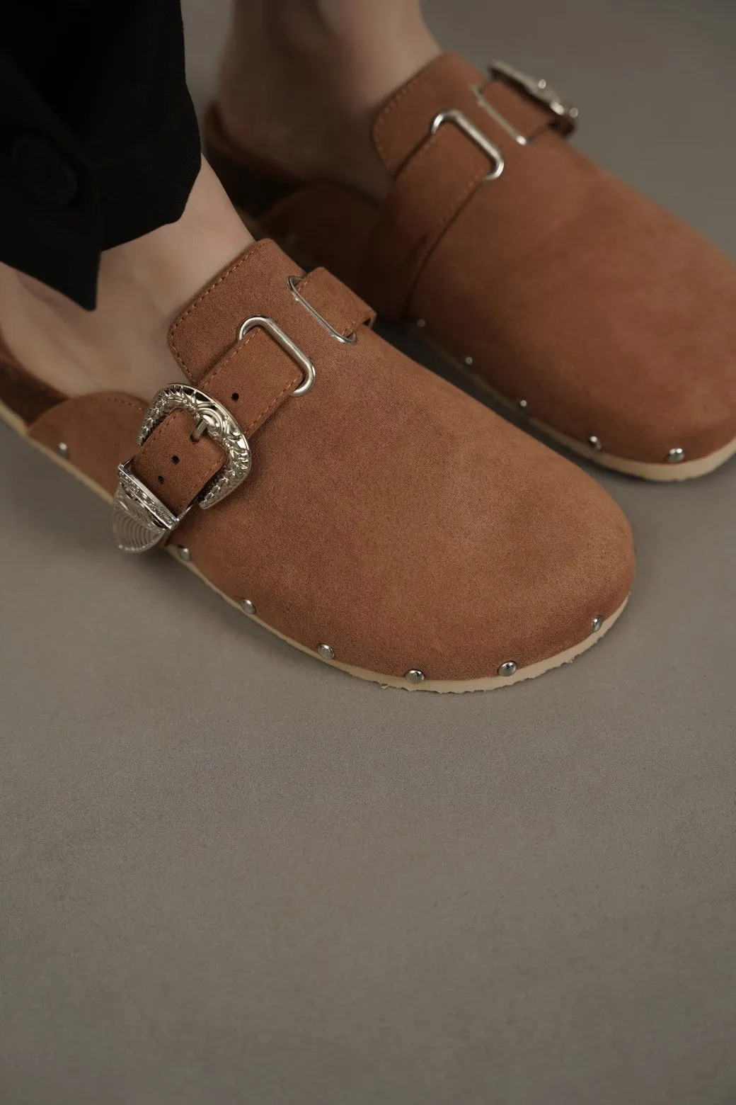 BUCKLED SUEDE CLOGS