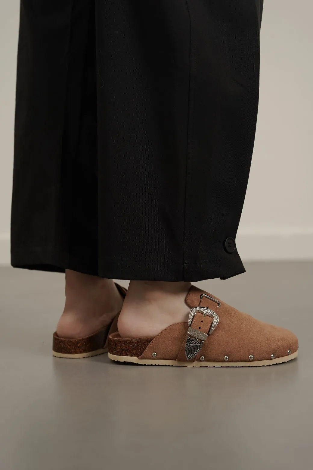 BUCKLED SUEDE CLOGS