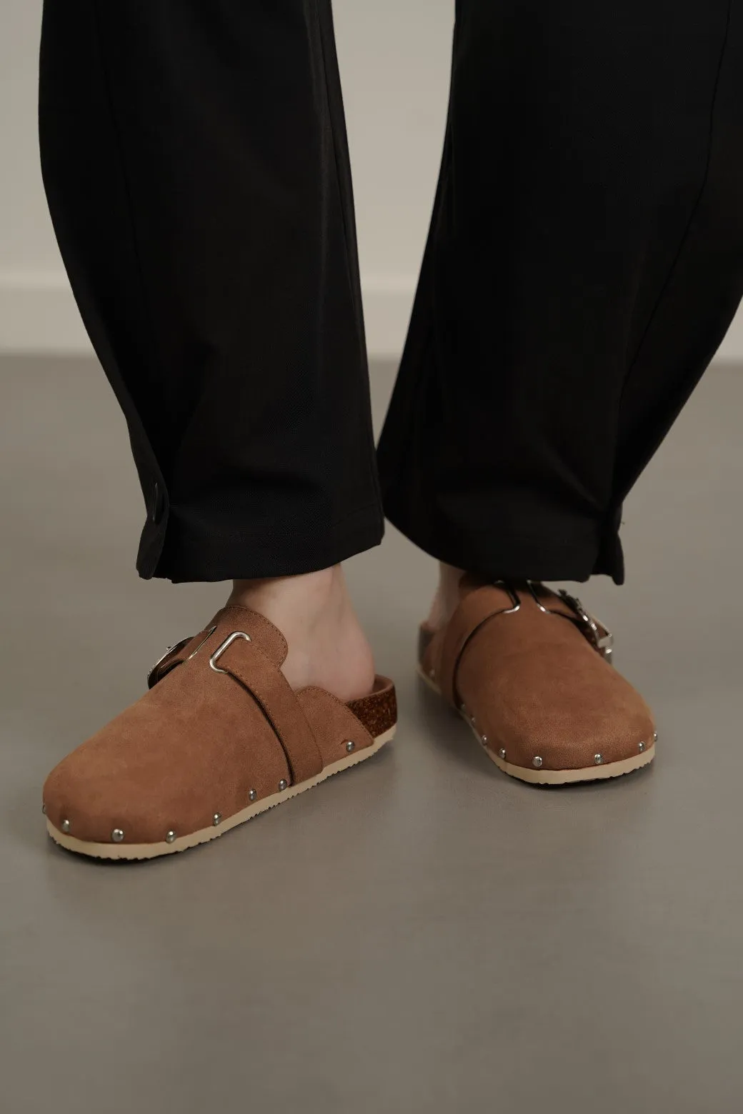 BUCKLED SUEDE CLOGS