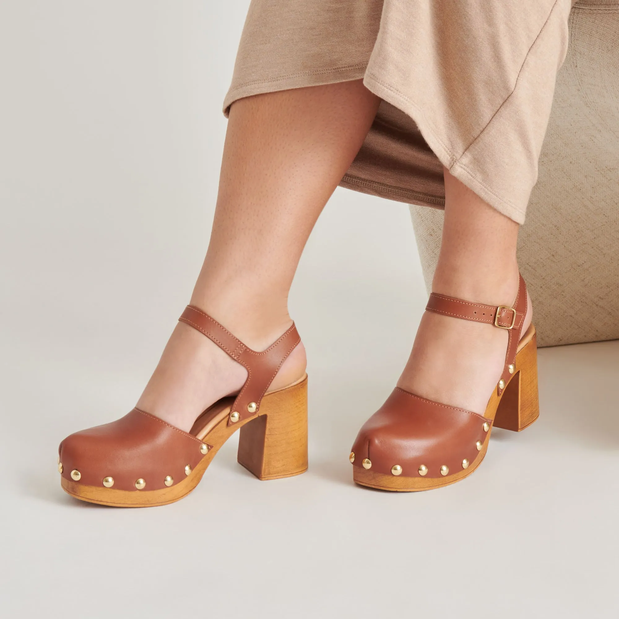 CLOVER HEELS COGNAC LEATHER