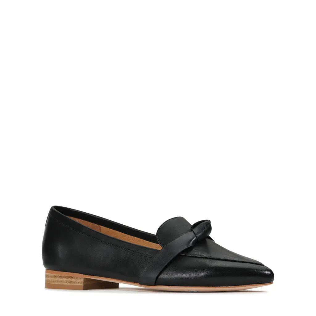 EVERLEE LEATHER POINTED LOAFERS