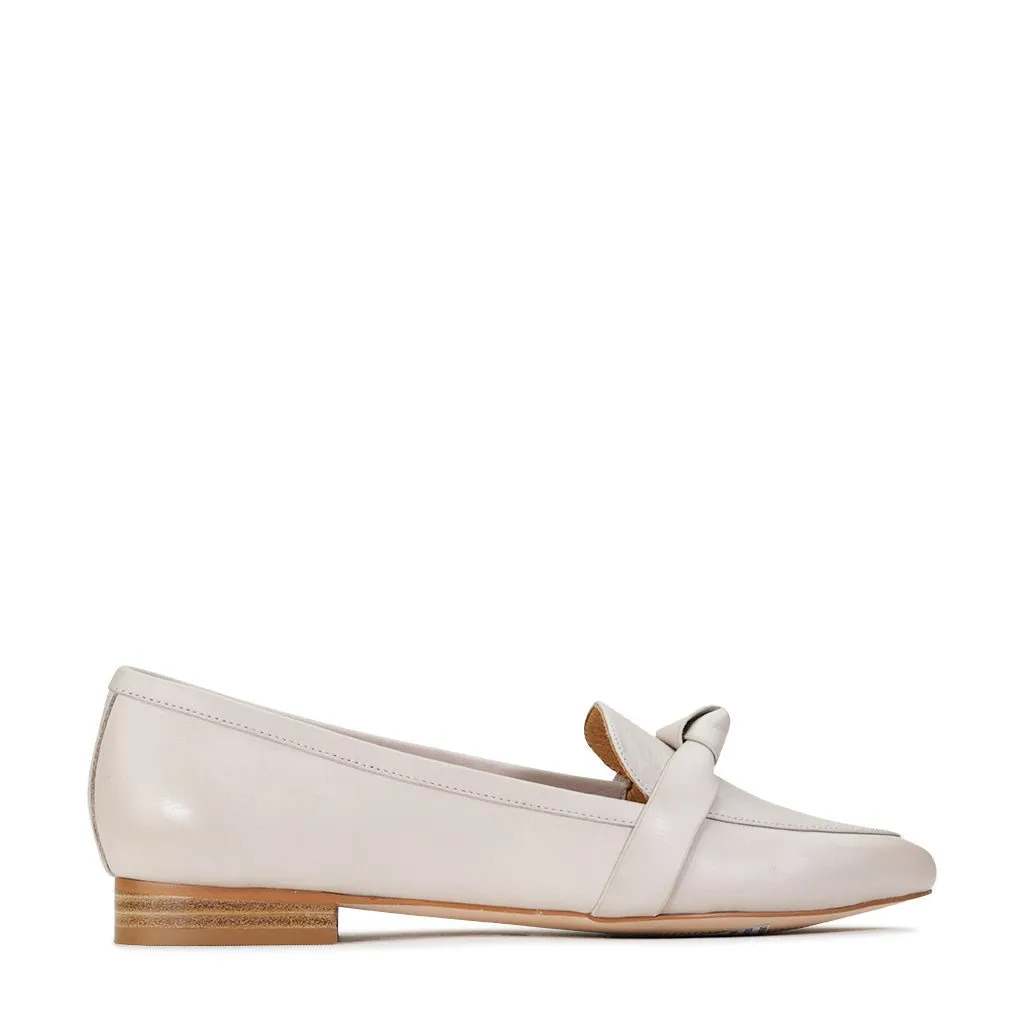EVERLEE LEATHER POINTED LOAFERS