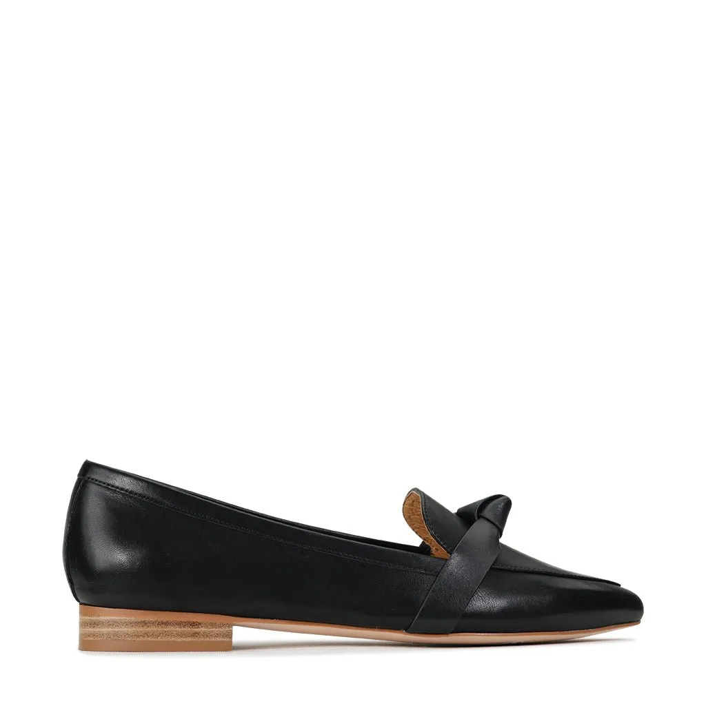 EVERLEE LEATHER POINTED LOAFERS