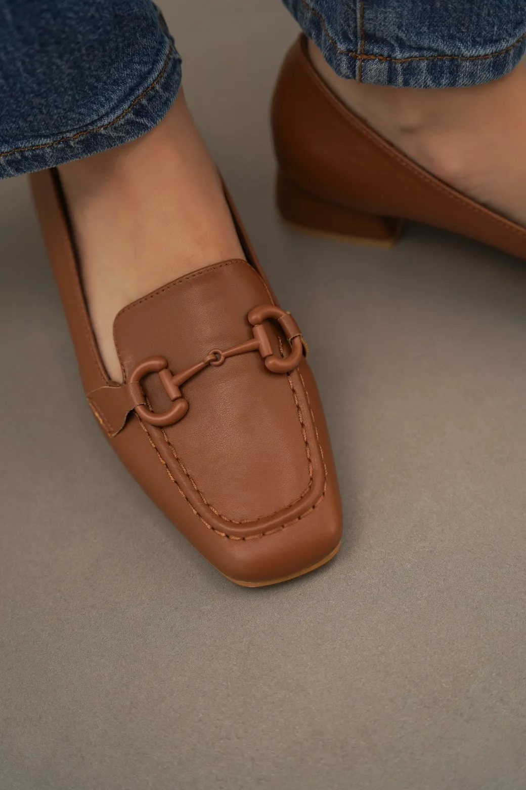 HEELED LOAFERS