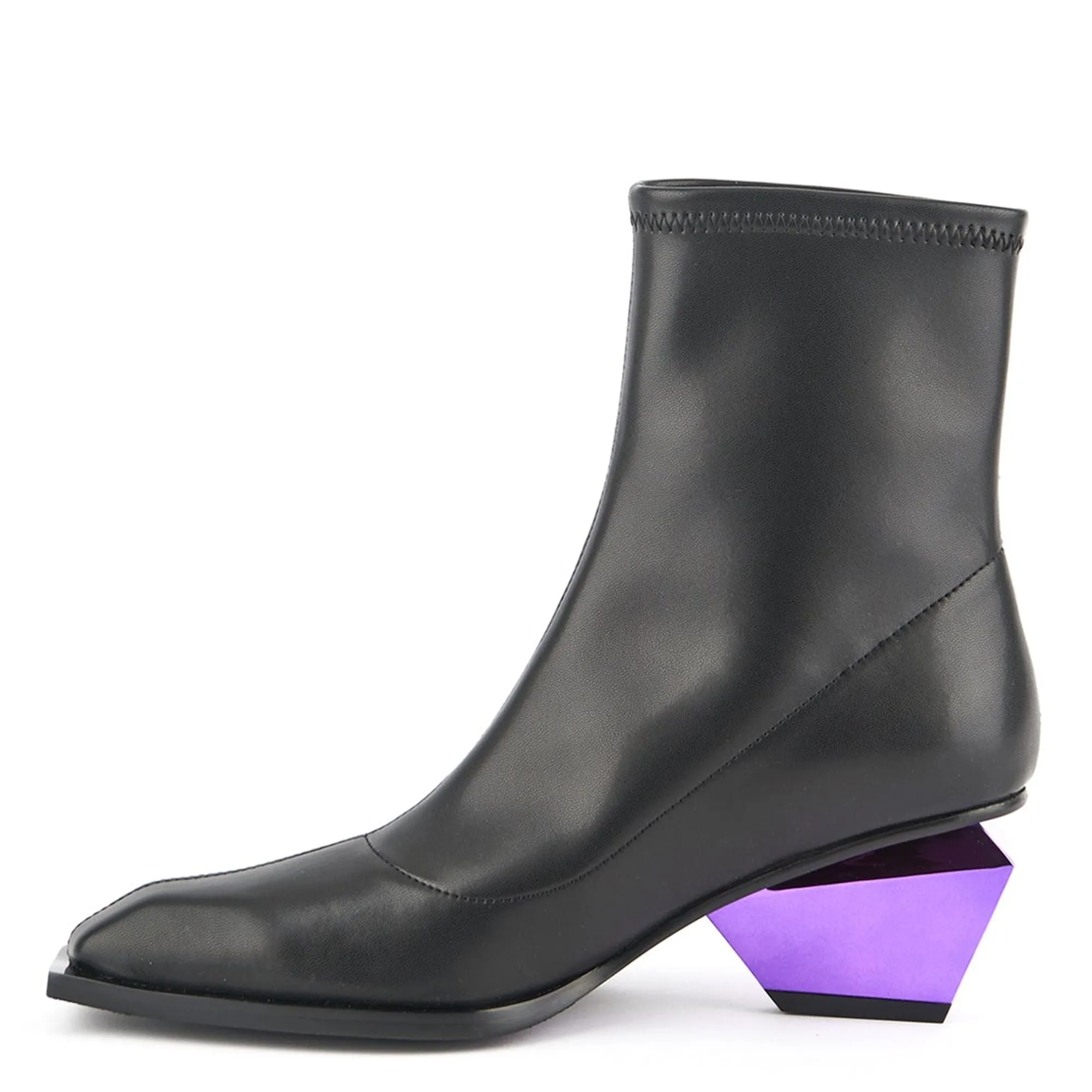 Jacky Bootie