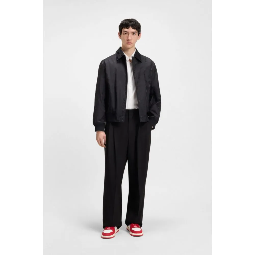 Low-top trainers with faux leather