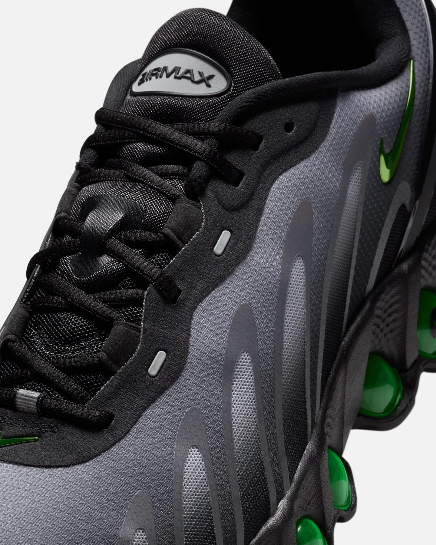 Nike Air Max DN8 "Black Volt" Black/Yellow
