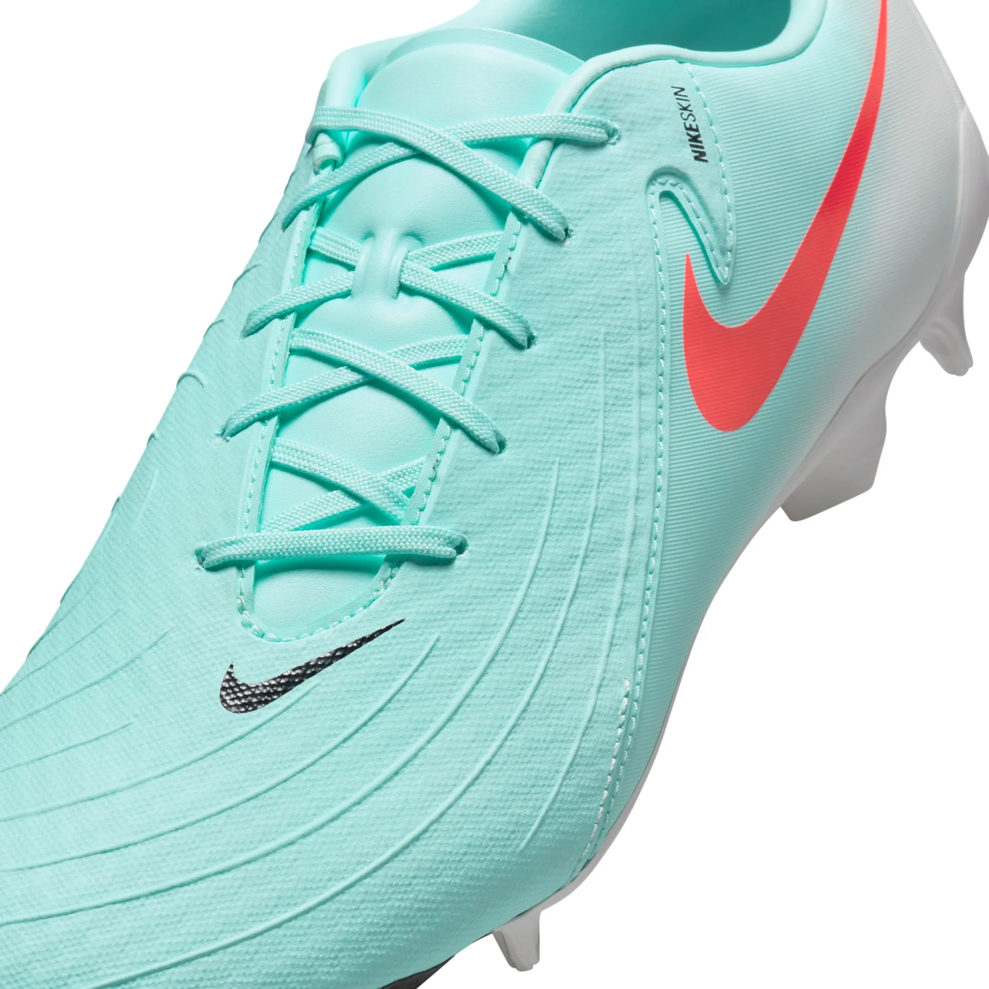 Nike Phantom GX 2 Academy MG Low Top Soccer Cleats