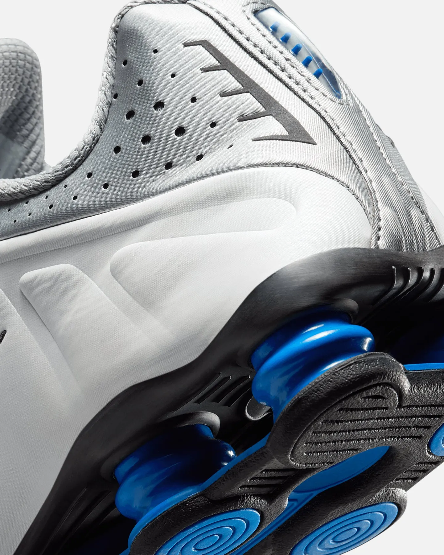 Nike Shox R4 White/Metallic
