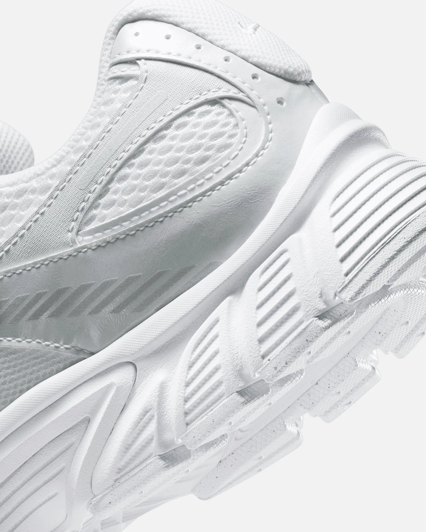 Nike V5 RNR White/White