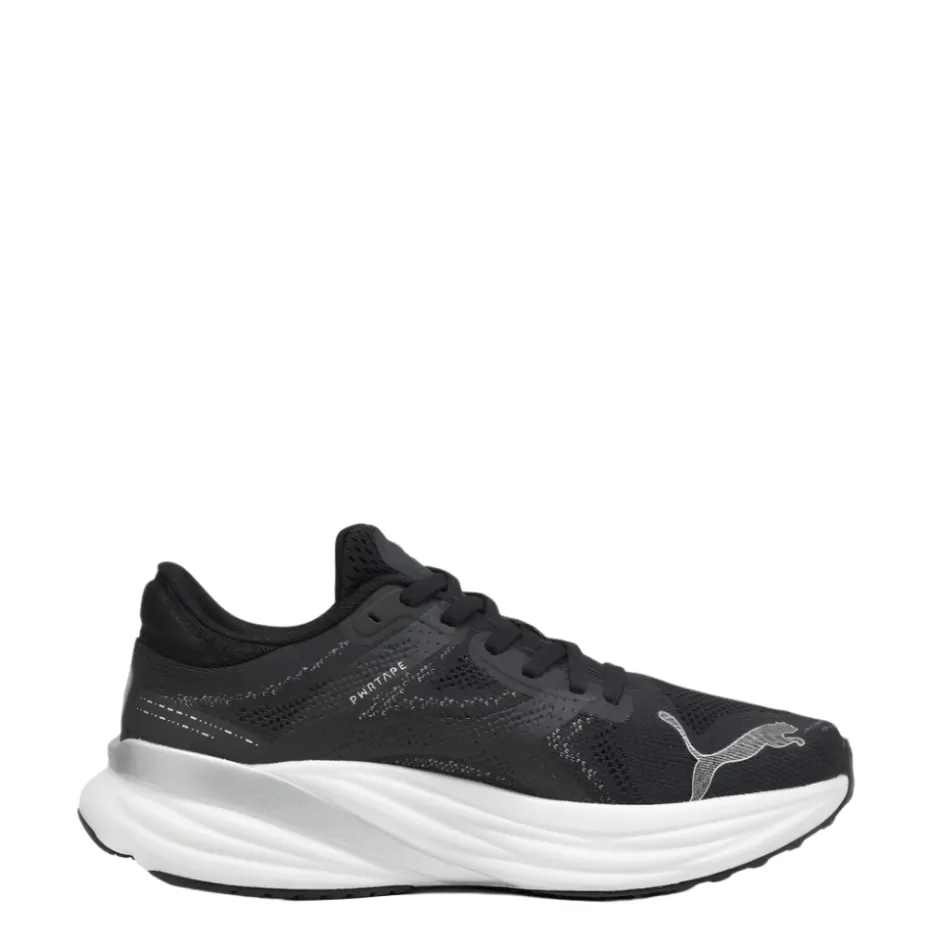 Puma Magnify Nitro 2 Men's Running Shoes in PUMA Black/White/Silver AW24