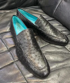 Style: Menor-Black