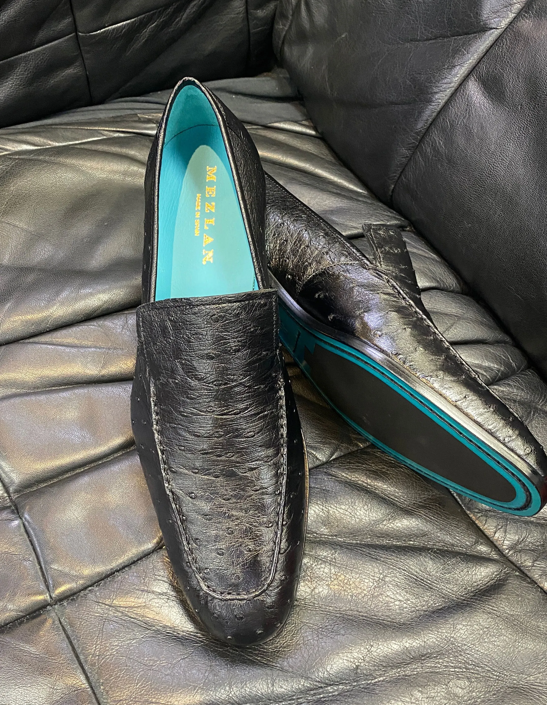 Style: Menor-Black