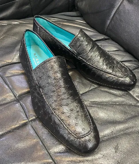 Style: Menor-Black
