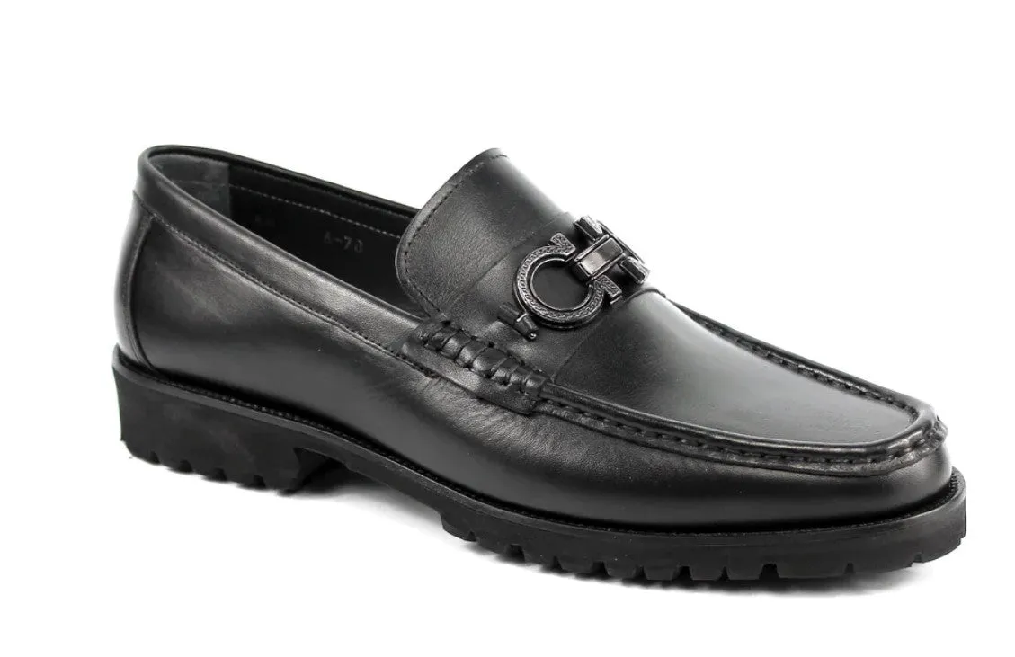 Style: Newport-P04-Black