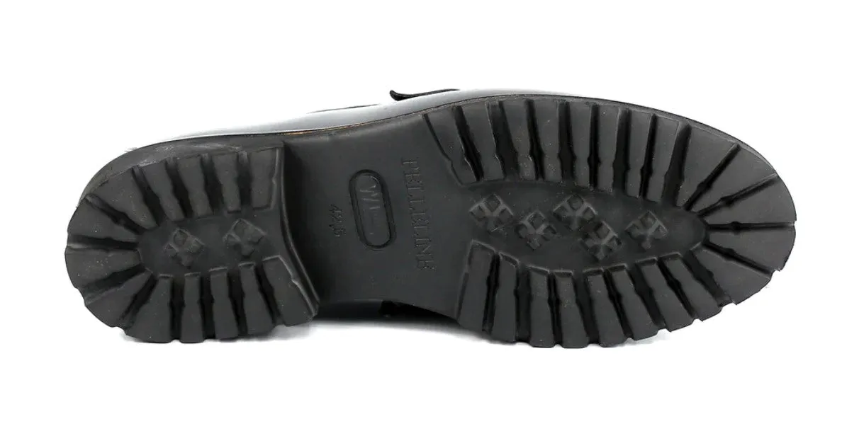 Style: Newport-P04-Black
