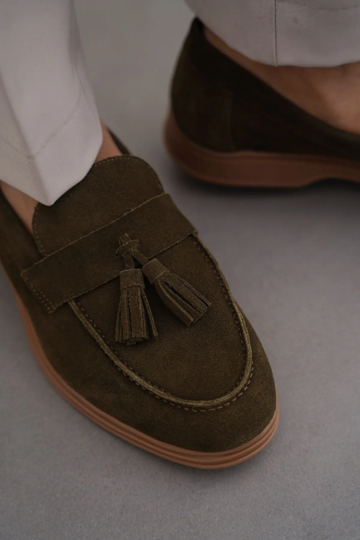 SUEDE LEATHER TASSEL LOAFERS