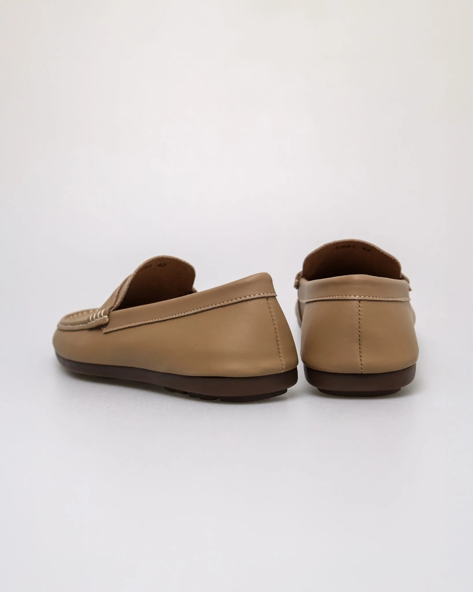 Tomaz C681 Men's Rustic Penny Moccasins