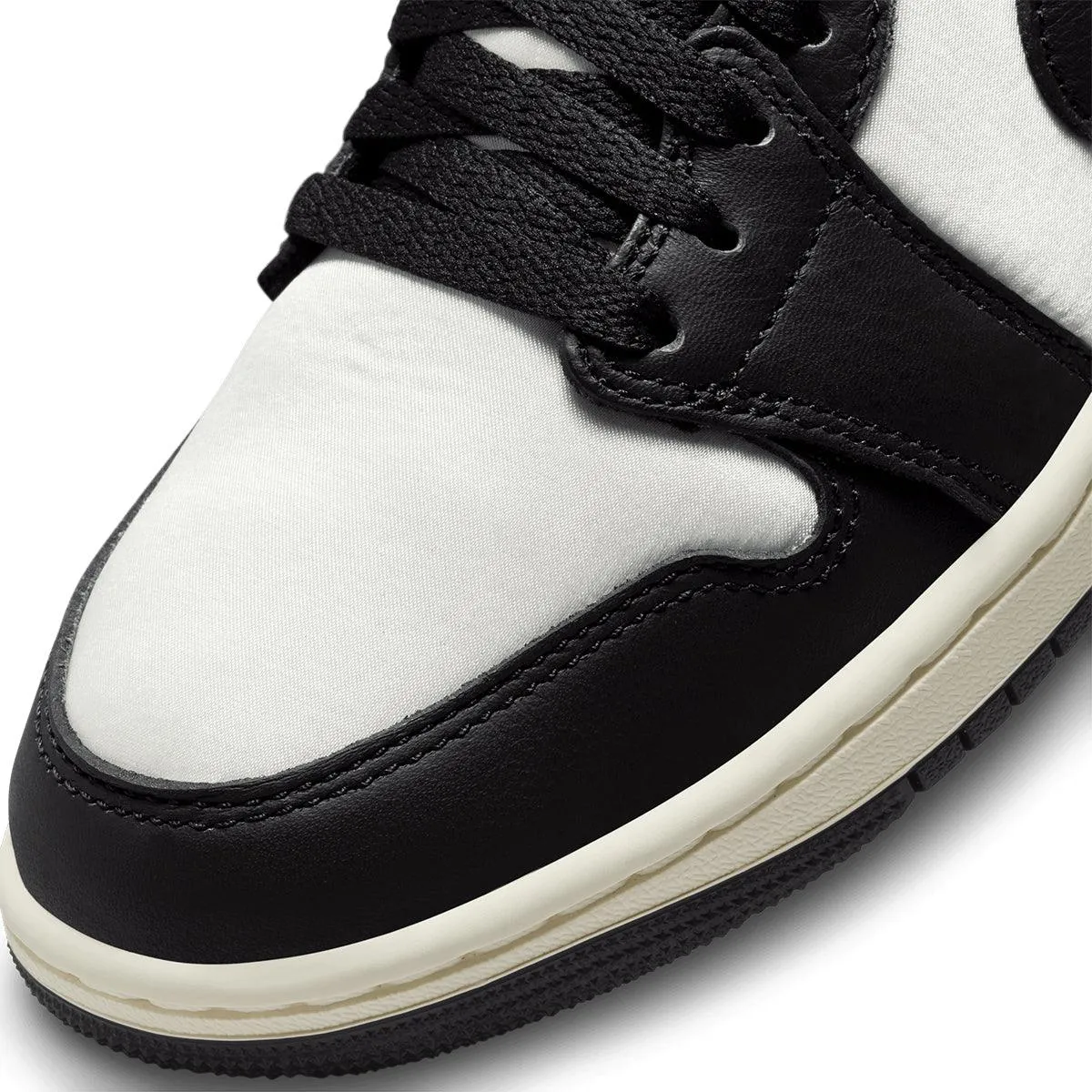 Wmns Air Jordan 1 Low SE 'Vintage Panda'