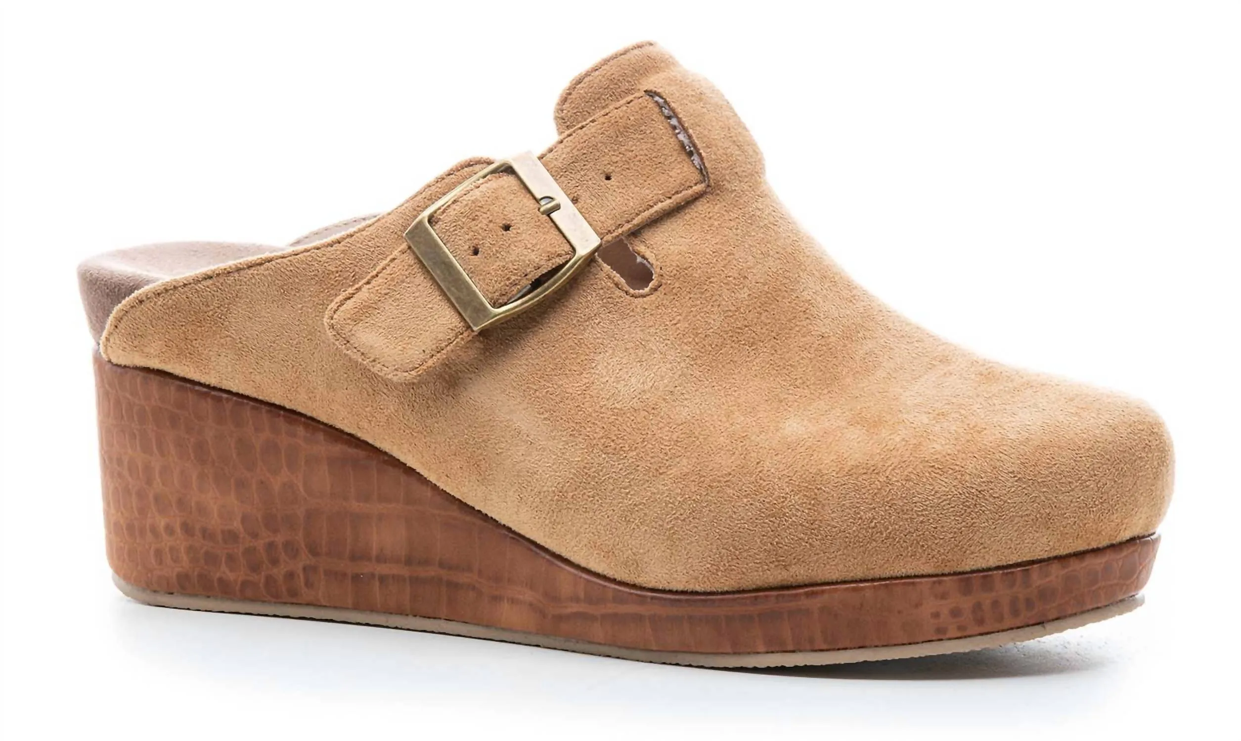 Women's Suede Clogs In Wheat Suede